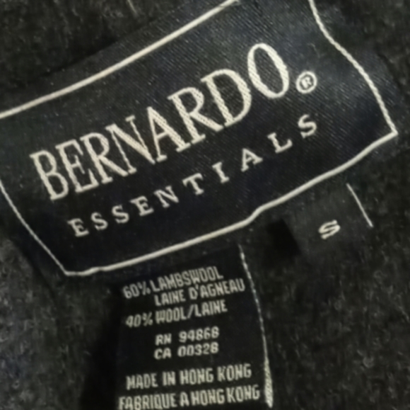 🤑Bernardo Essentials Trench Coat Small *Missing Buttons* - Picture 5 of 8